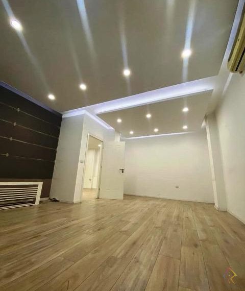 Zyre e bukur per qira prane sheshit Willson