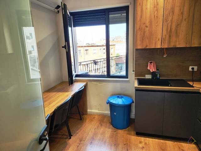 Ambient zyre per qira prane Ministrise se Drejtesise