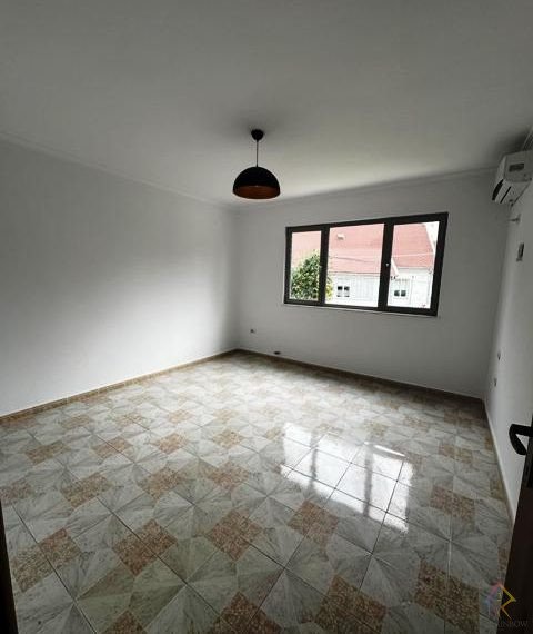 WhatsApp Image 2025-10-17 at 12.59.03