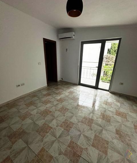 WhatsApp Image 2025-10-17 at 12.59.13 (1)