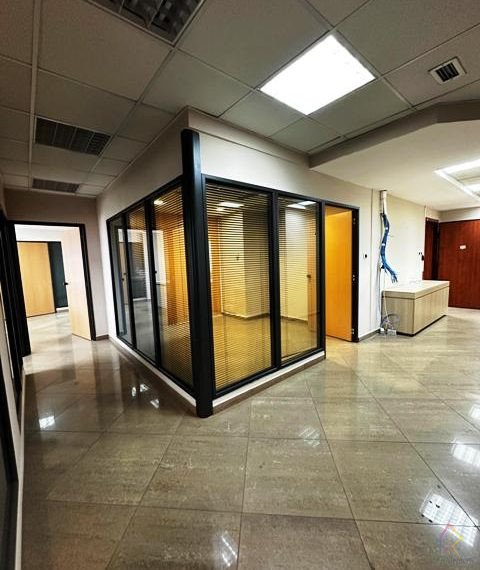 Ambiente zyrash per qira prane Piramides