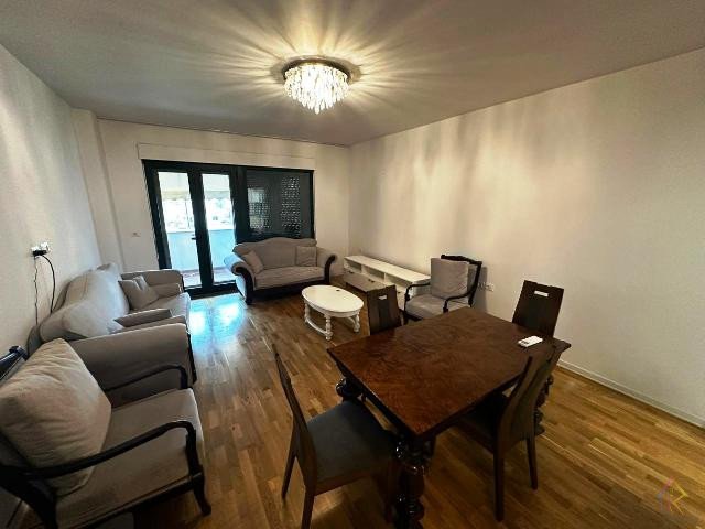 Apartament per qira ne ishbllok