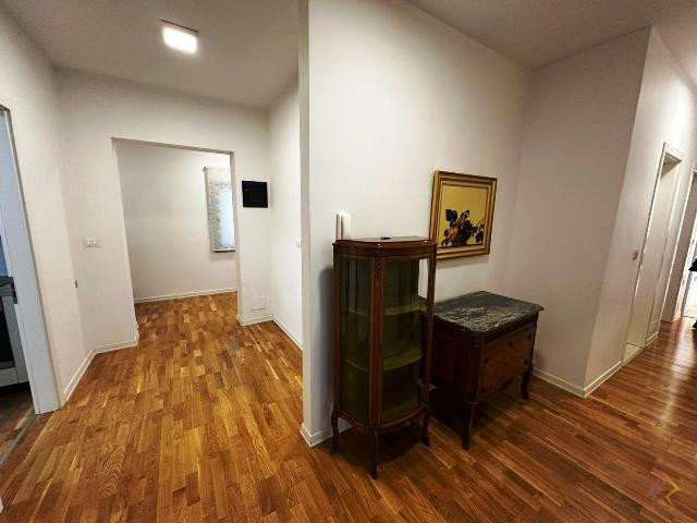 Apartament per qira ne ishbllok