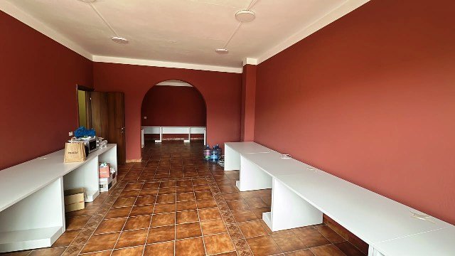 Shitet apartament 4+ prane Librit Universitar
